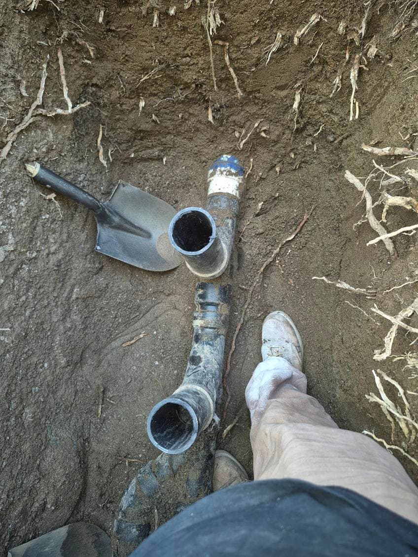 Gallery photos for Efficient Two-Way Bullhorn Cleanout Fix: Image #1